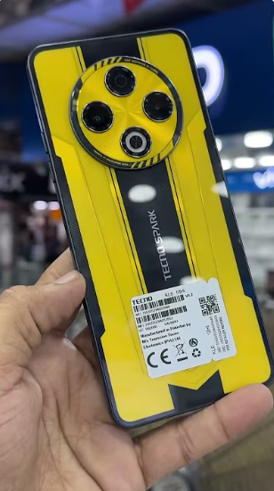 Tecno Spark 30.......