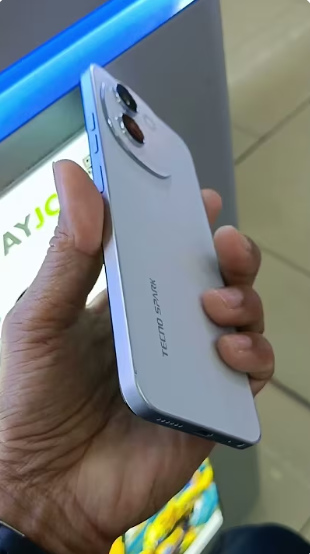 Tecno Spark 30....