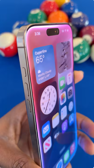 iPhone 15 Pro Max vs iPhone 16 Pro Max........................