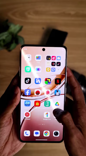 Vivo V50